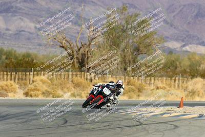 media/Jan-16-2022-CVMA (Sun) [[7f3d92989d]]/Race 4 Supersport Open/